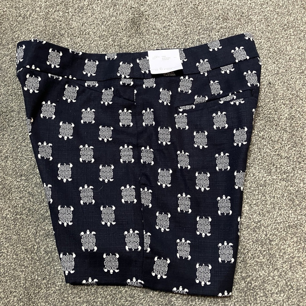 NWT Ann Taylor Loft Sz 6 The Riviera Shorts Navy Blue Turtles Women's Preppy